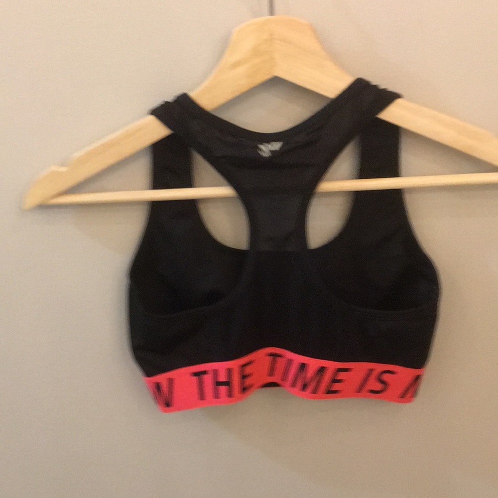 Sports bra - Picture 2 of 2